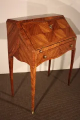 Bureau dos d’âne à pente 18 eme siècle