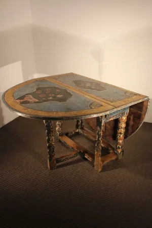 Table à rabats peinte