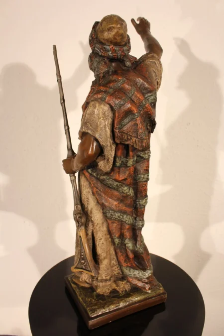 Statue orientaliste