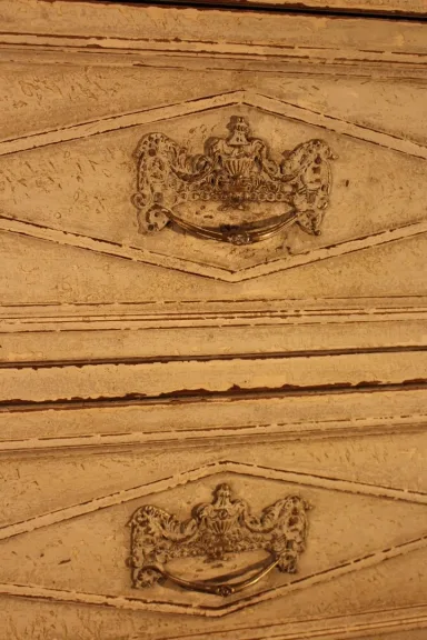 Paire de petites commodes Louis XVI