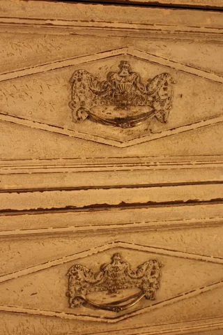 Paire de petites commodes Louis XVI