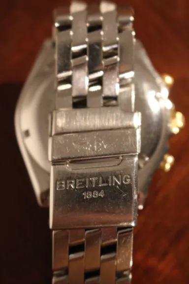 Montre de la marque Breitling modèle Chronomat