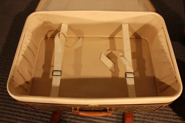 LOUIS VUITTON GEPÄCK