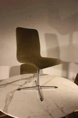Table et ses 4 chaises Knoll