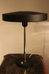 Lampe des années 1970 de Louis kalff