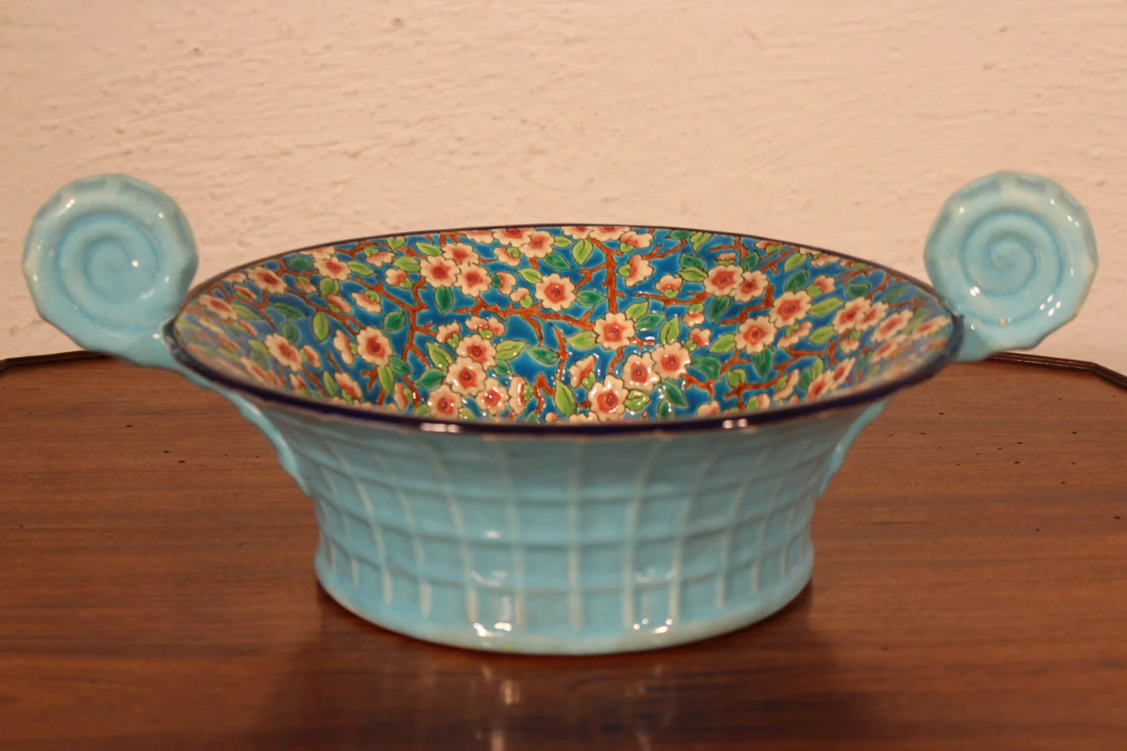 Coupe art déco des émaux de Longwy