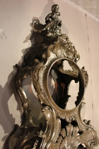 WANDKARTELL IM LOUIS XV-STIL