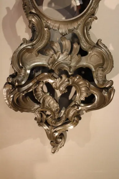 WANDKARTELL IM LOUIS XV-STIL