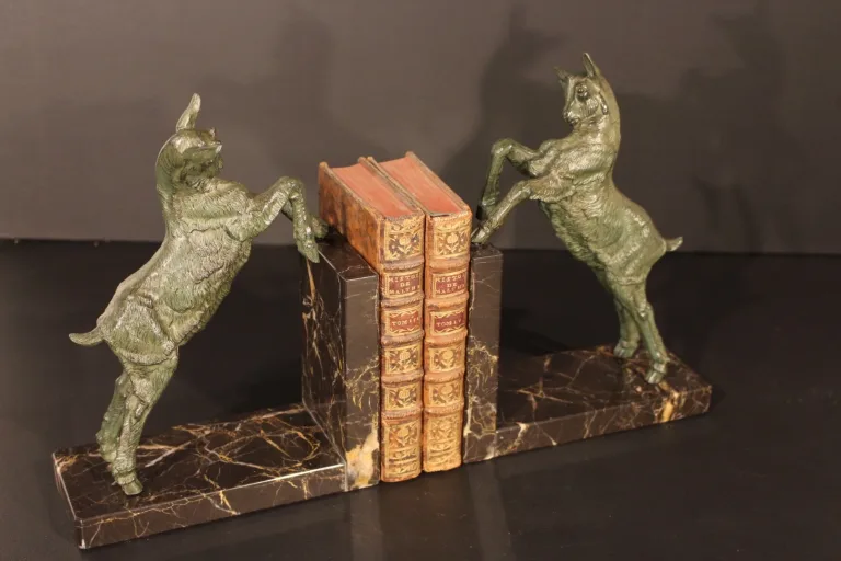 Serre livres art déco