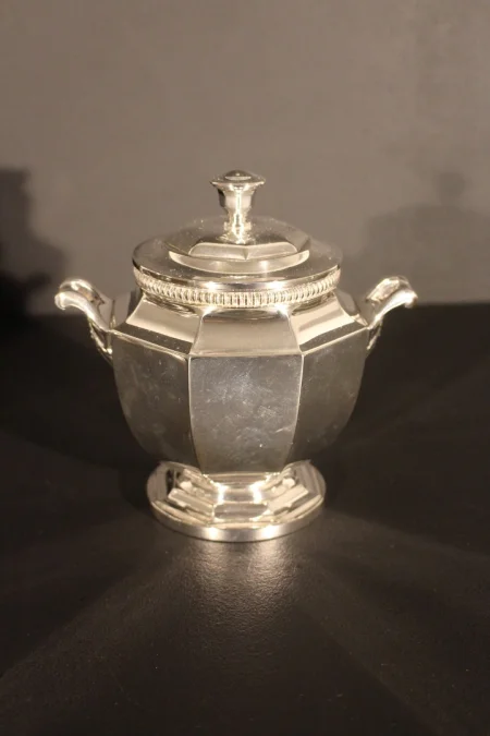 ART DECO PERIODE THEE- EN KOFFIESERVICE