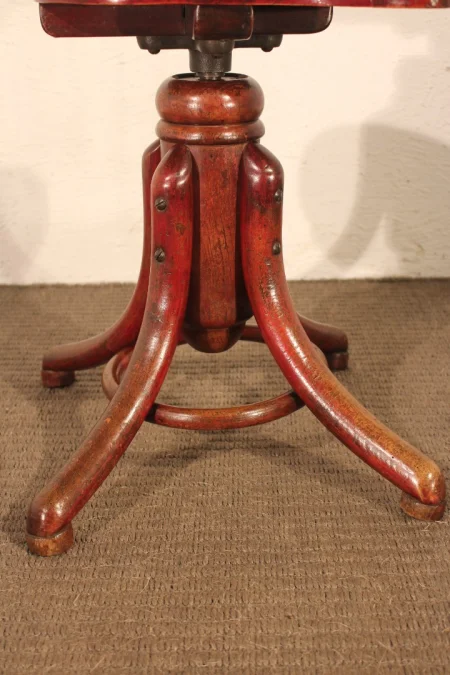 THONET KRUK