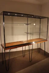 vitrine d'exposition