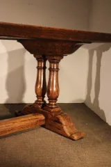 Table monastère