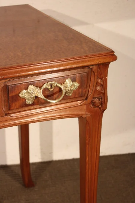 Bureau Art Nouveau de L- Majorelle