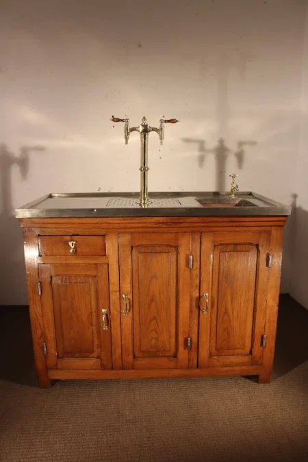 Petit bar vers 1900