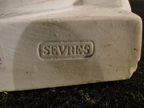 Biscuit Sévres