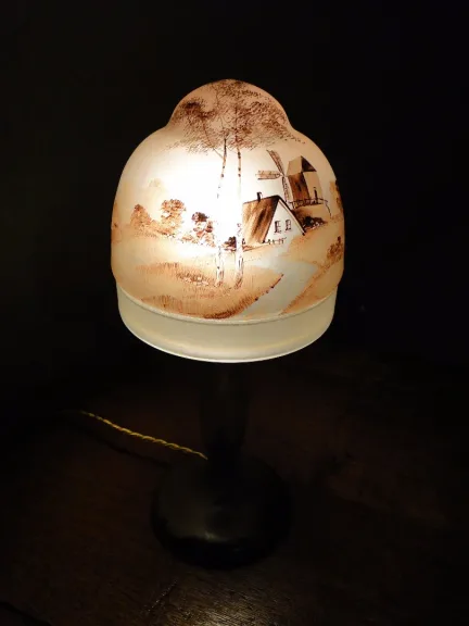 Lampe champignon 1900 en verre peint
