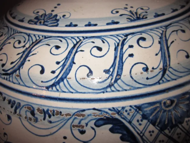 Un important vase Majolique
