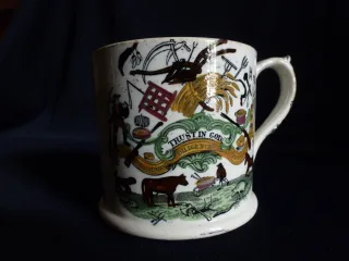 Tasse en faïence