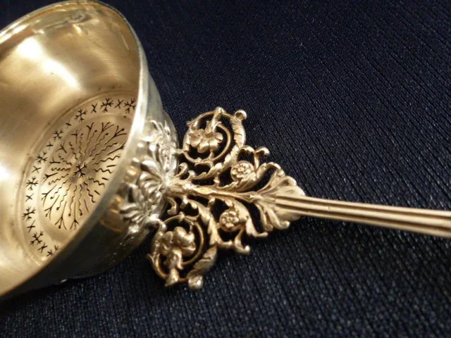 SILVER TEA STRAINER