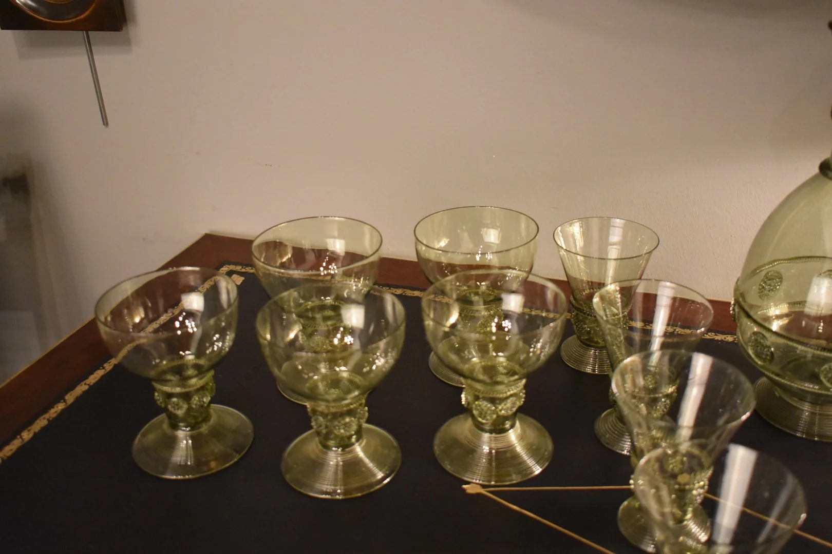 Verres et carafe roemer