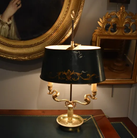 BOUILLOTTE LAMP
