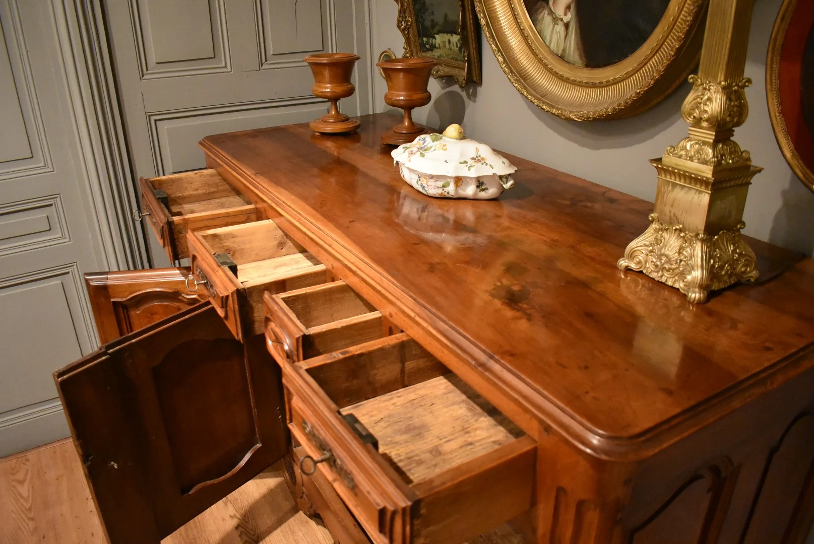Enfilade Louis XV, 18ième