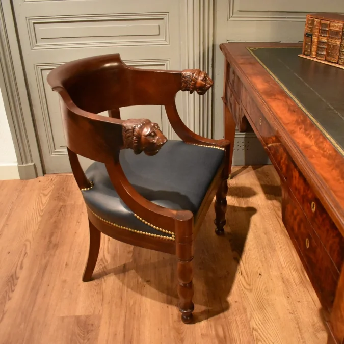 Fauteuil de bureau à têtes de lion