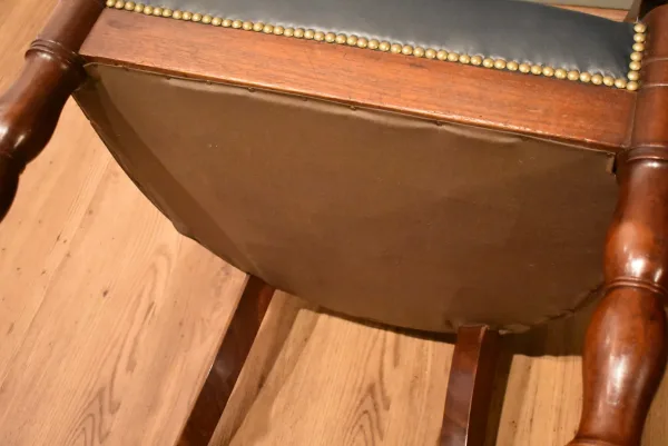 Fauteuil de bureau à têtes de lion
