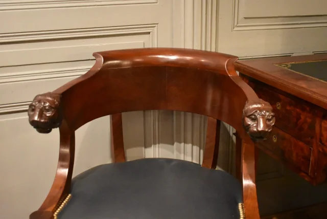 Fauteuil de bureau à têtes de lion
