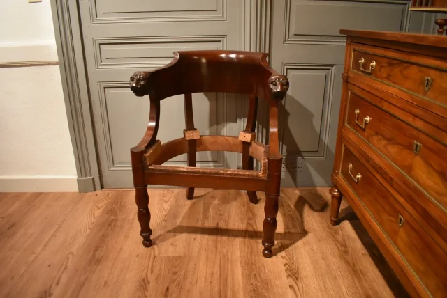 Fauteuil de bureau à têtes de lion