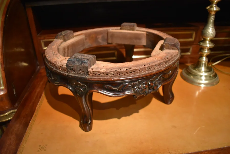 Tabouret de pieds de style Louis XV