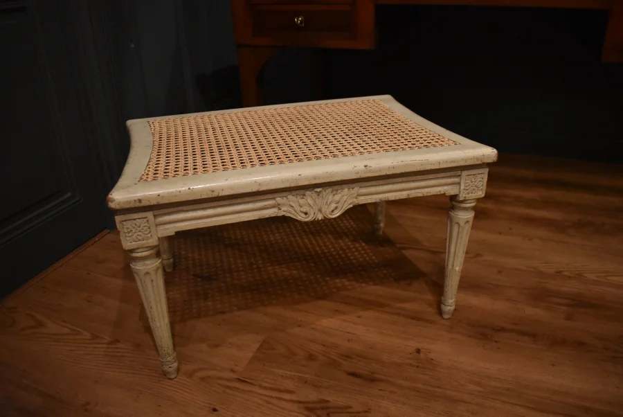 Tabouret de style Louis XVI