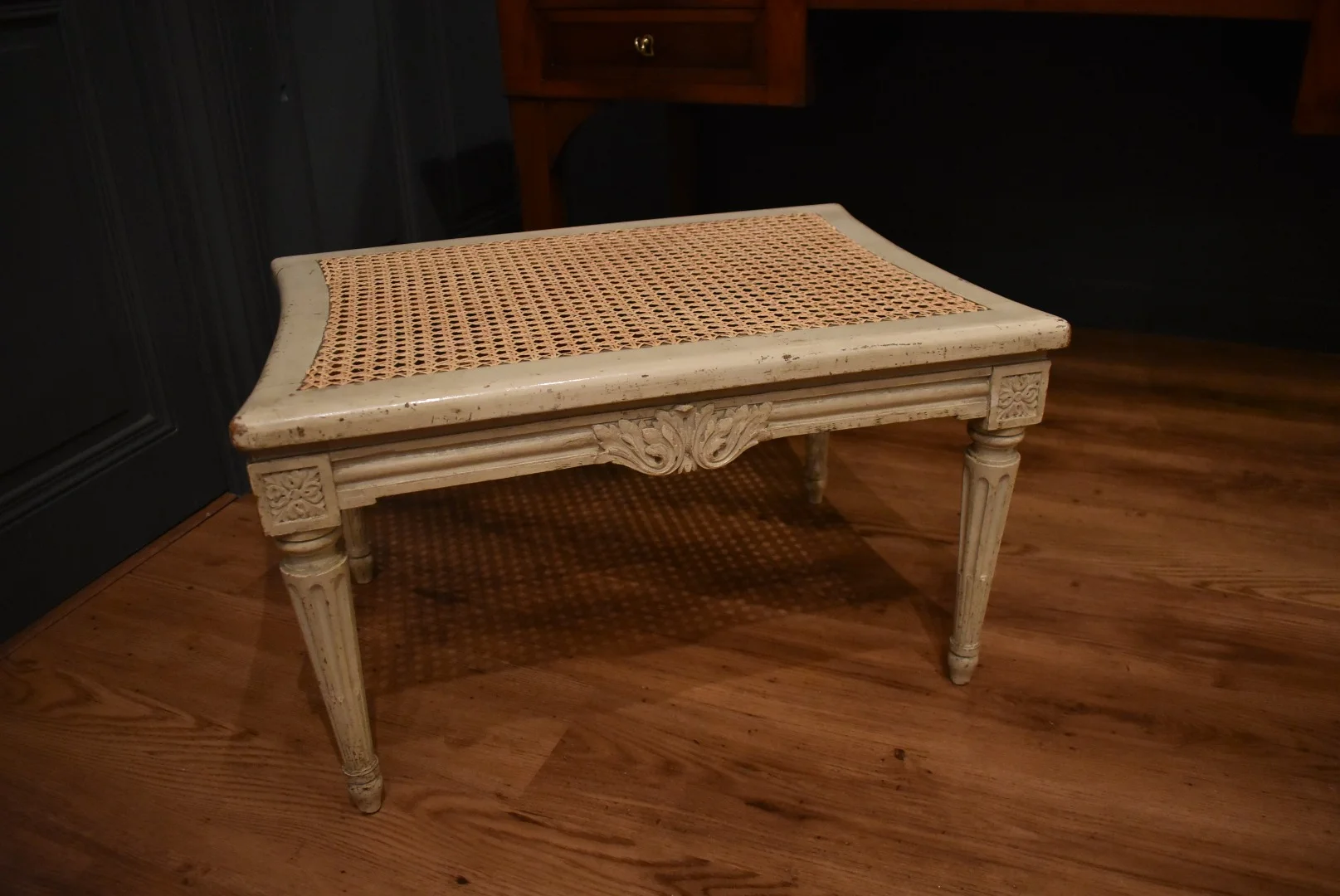 Tabouret de style Louis XVI