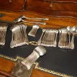 Ménagère en métal argenté modèle "coquille"