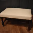 Tabouret en noyer