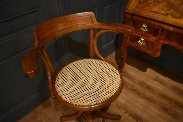 Fauteuil de bureau canné