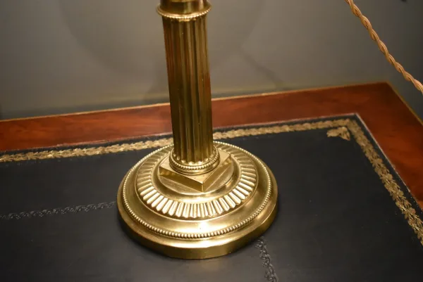 Lampe de style Louis XVI