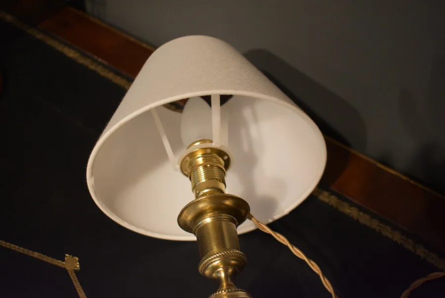 Lampe de style Louis XVI