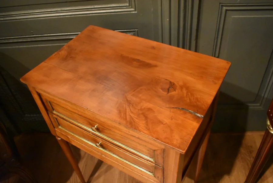 Chevet en merisier Directoire
