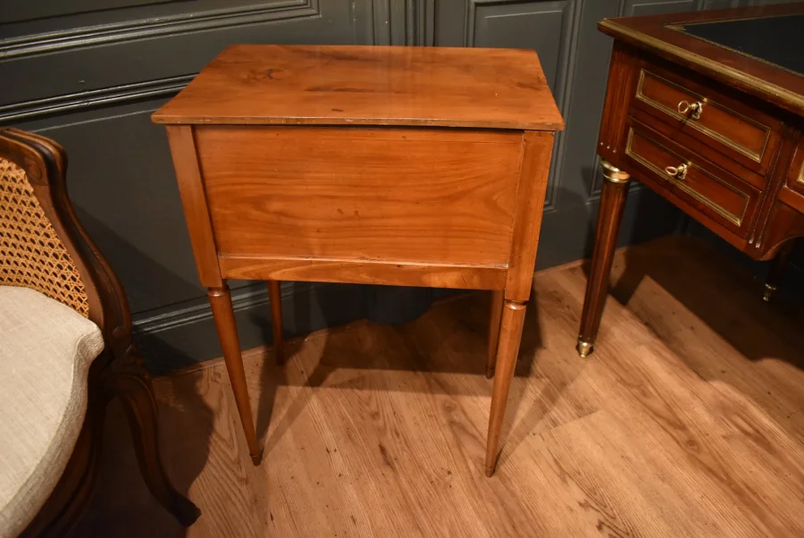 Chevet en merisier Directoire
