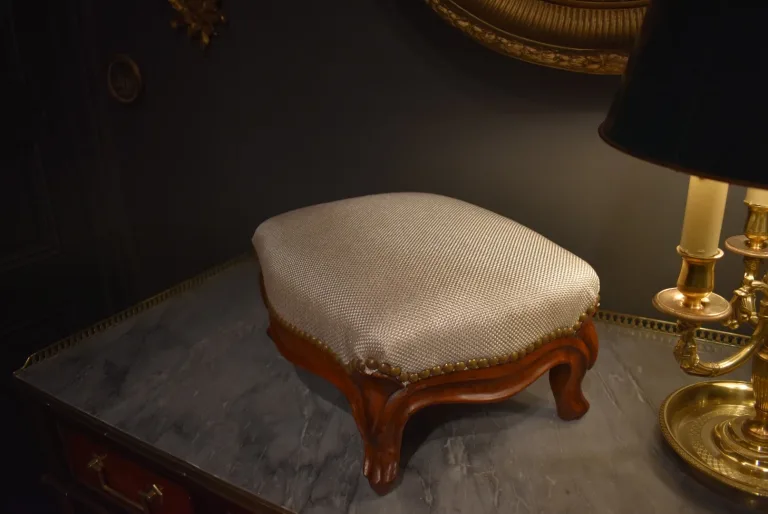 Tabourets de pieds Louis Philippe