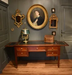 Grand bureau plat de style Louis XVI
