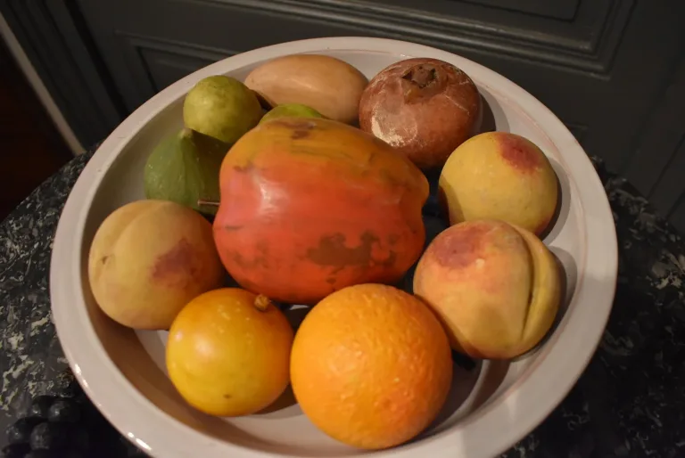 Obstschale en trompe l'oeil