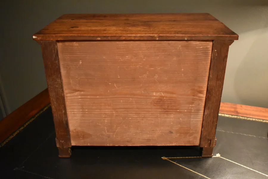 Commode de maitrise Empire