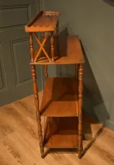 Etagère en acajou