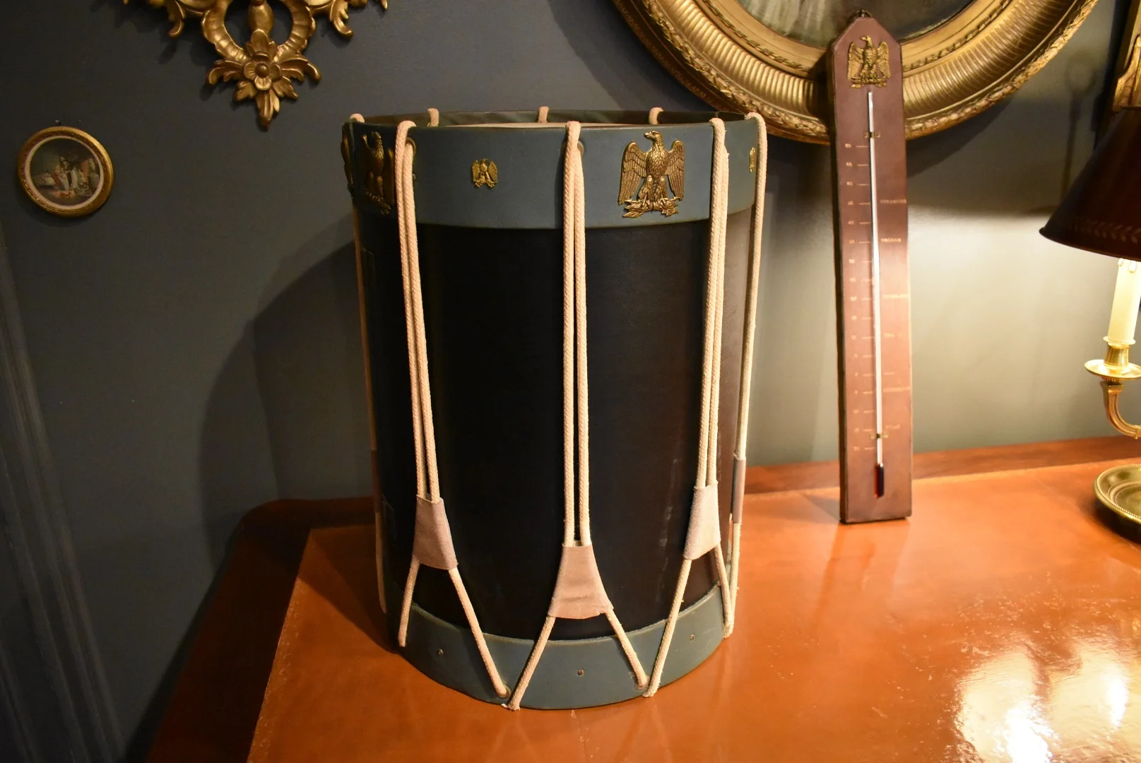 FRANSE EMPIRE STIJL TAMBOUR TAFEL
