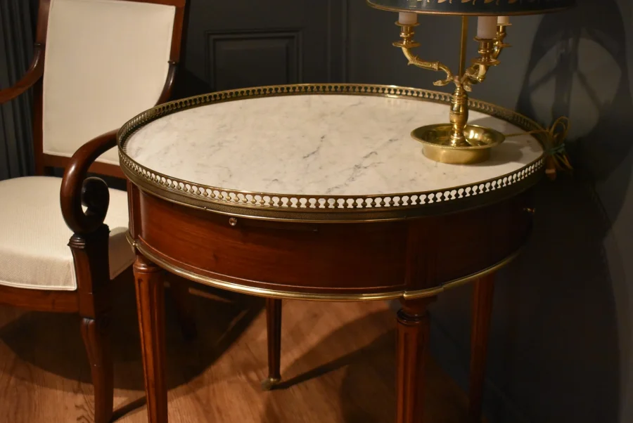 Table bouillotte en acajou