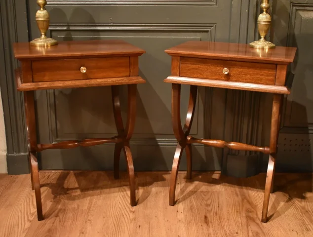Coppia di comodini stile Direttorio