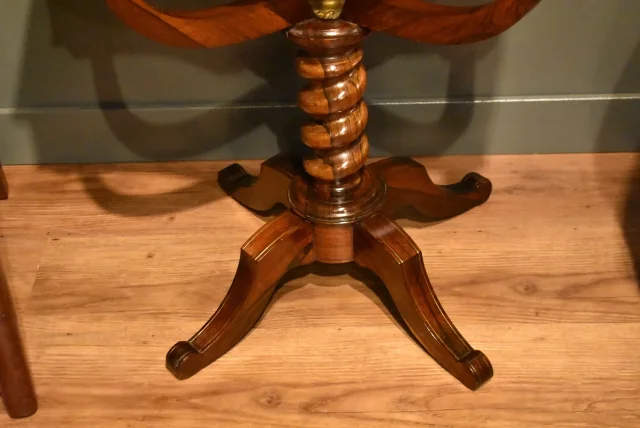 Table d'appoint en palissandre